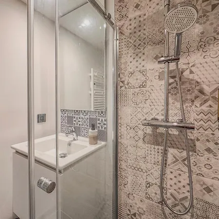 L'emeraude - Hypercentre Renove Апартаменти